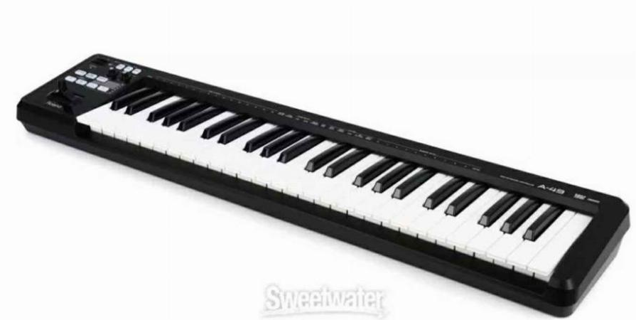 Pianos & Keyboards