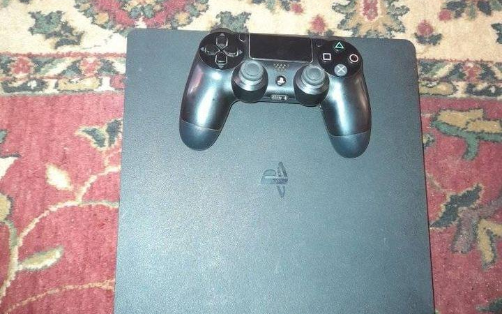 Sony Playstation 4