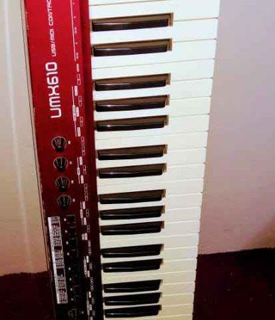 Pianos et claviers