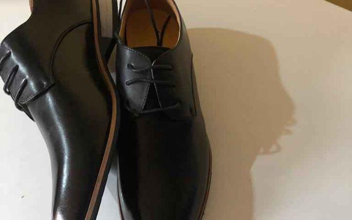 Dress shoes