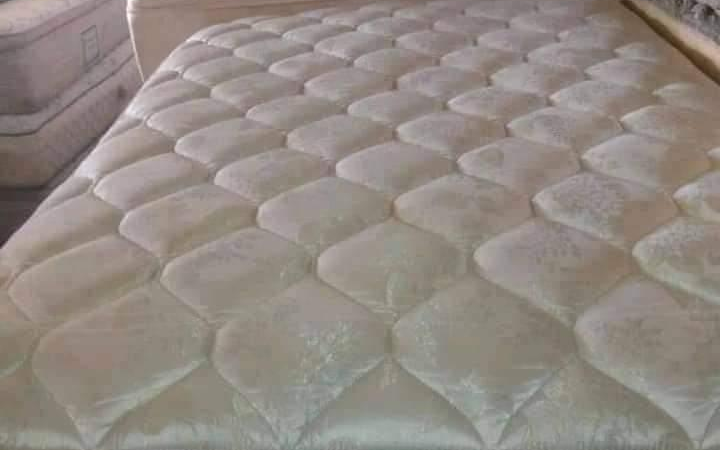 Lits et matelas